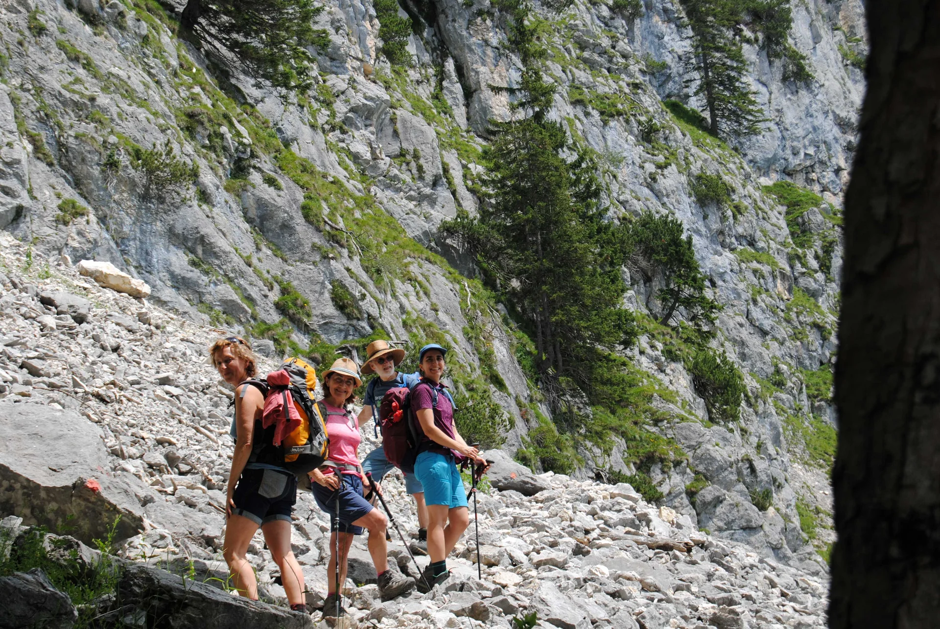 © (DAV Gangkofen) Schweißtreibender Anstieg zum Säulinghaus auf 1720 m