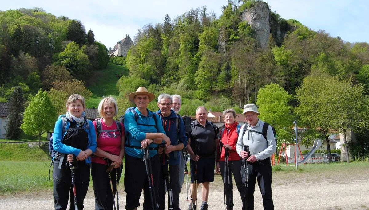© DAV Gangkofen Blick hoch zum Schloss Obereggersberg