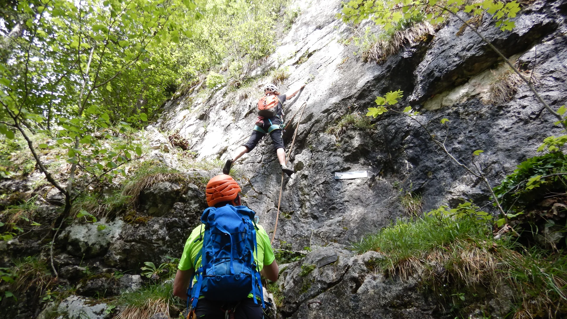 © DAV Gangkofen (Martin und Petra beim Einstieg zur Flipperl)