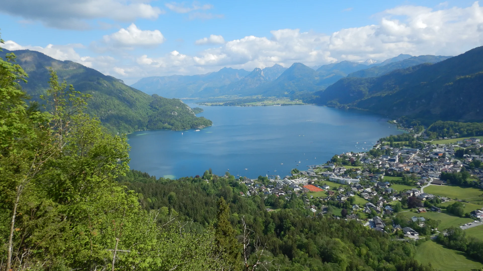 © DAV Gangkofen (schöner Ausblick von der Hütte in die Osterhorngruppe)