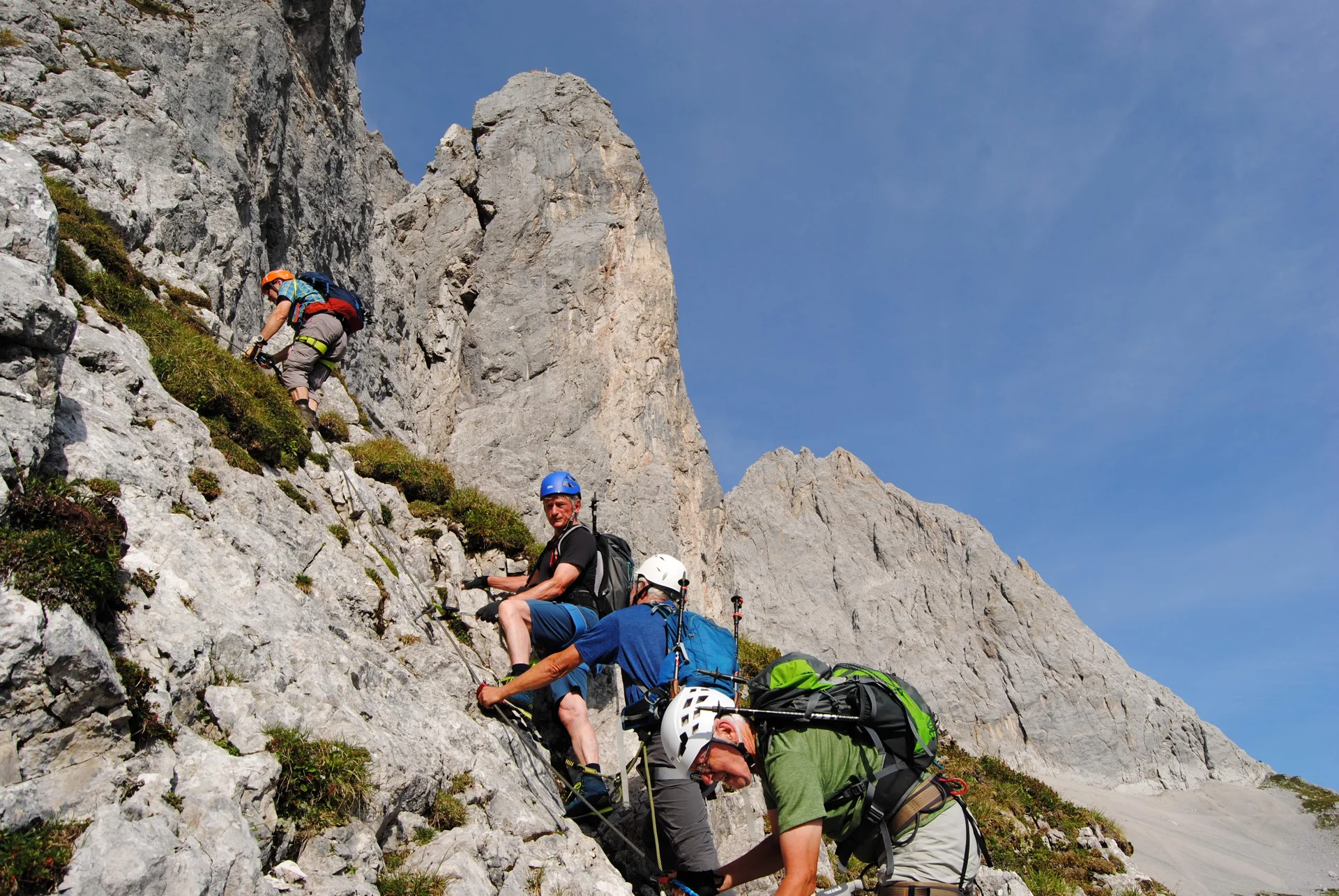 © (DAV Gangkofen) Aufstieg zum Brudertunnel