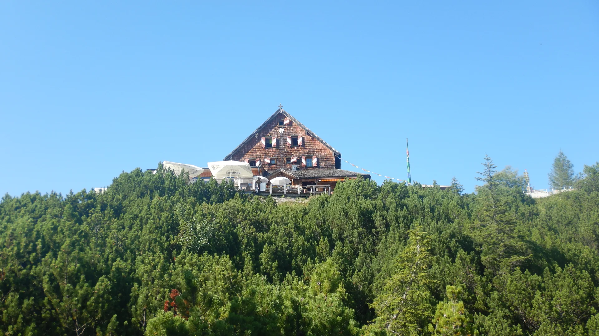 © DAV-Gangkofen "Peter-Wiechenthaler-Hütte 1752 m"