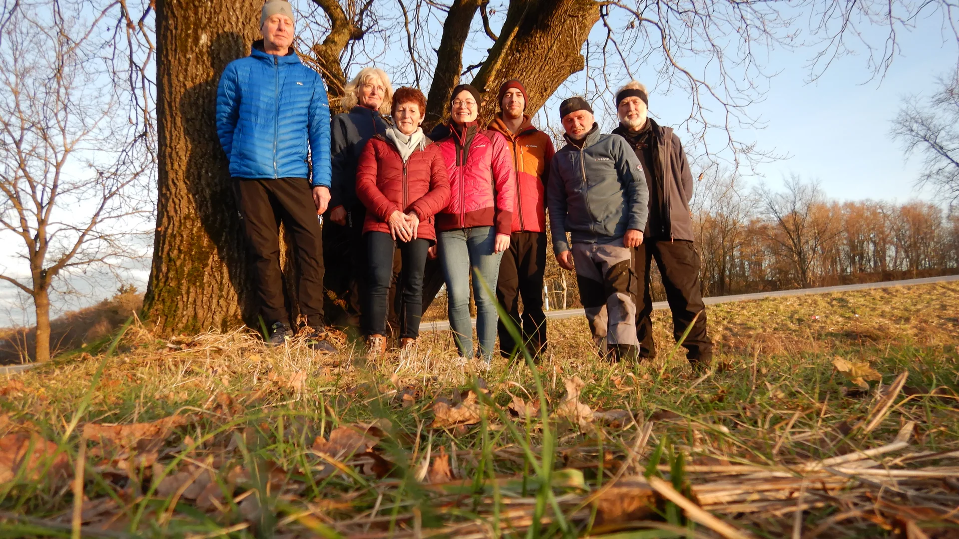 © Max Altmannshofer "DieTeilnehmer mit FÜ zweiter von rechts Fachübungsleiter Max"
