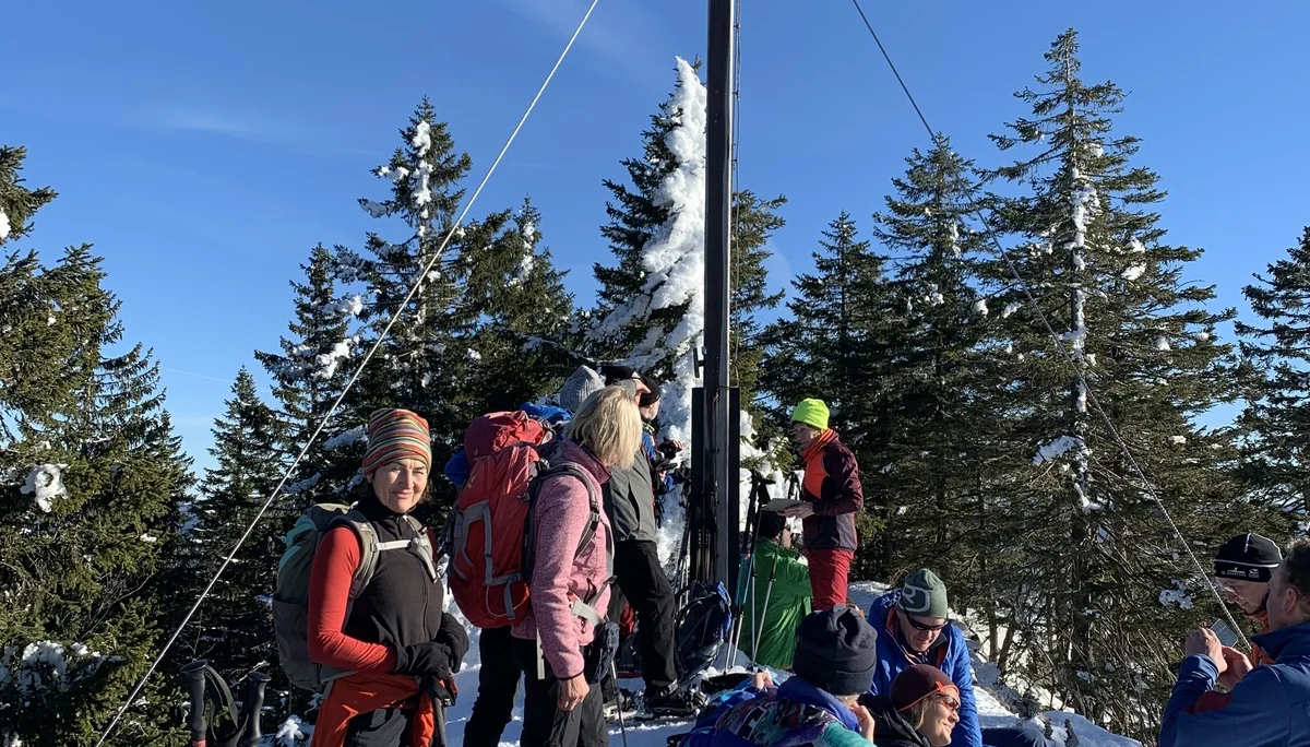 © (DAV Gangkofen) Gipfel kleiner Arber 1384m