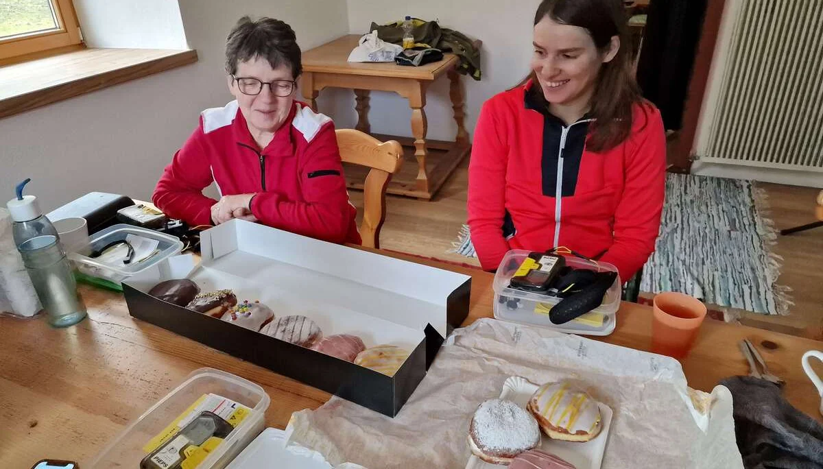 © (Martin Götz) Theoriekurs im sektionseigenen Haus in Unken