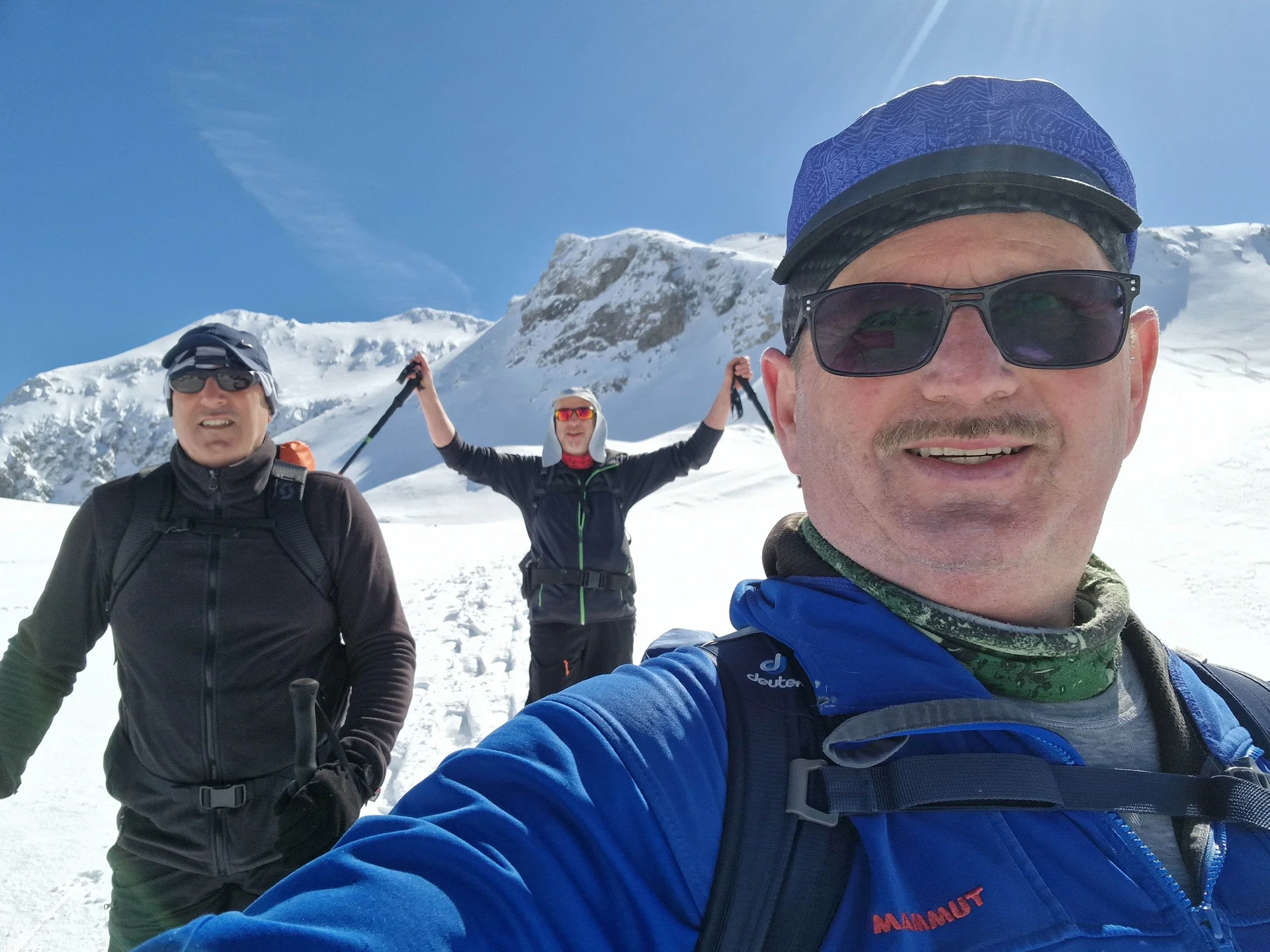 © (Martin Götz) Bereits wieder im Abstieg über die Variante vorbei am Gipfel des Hengst