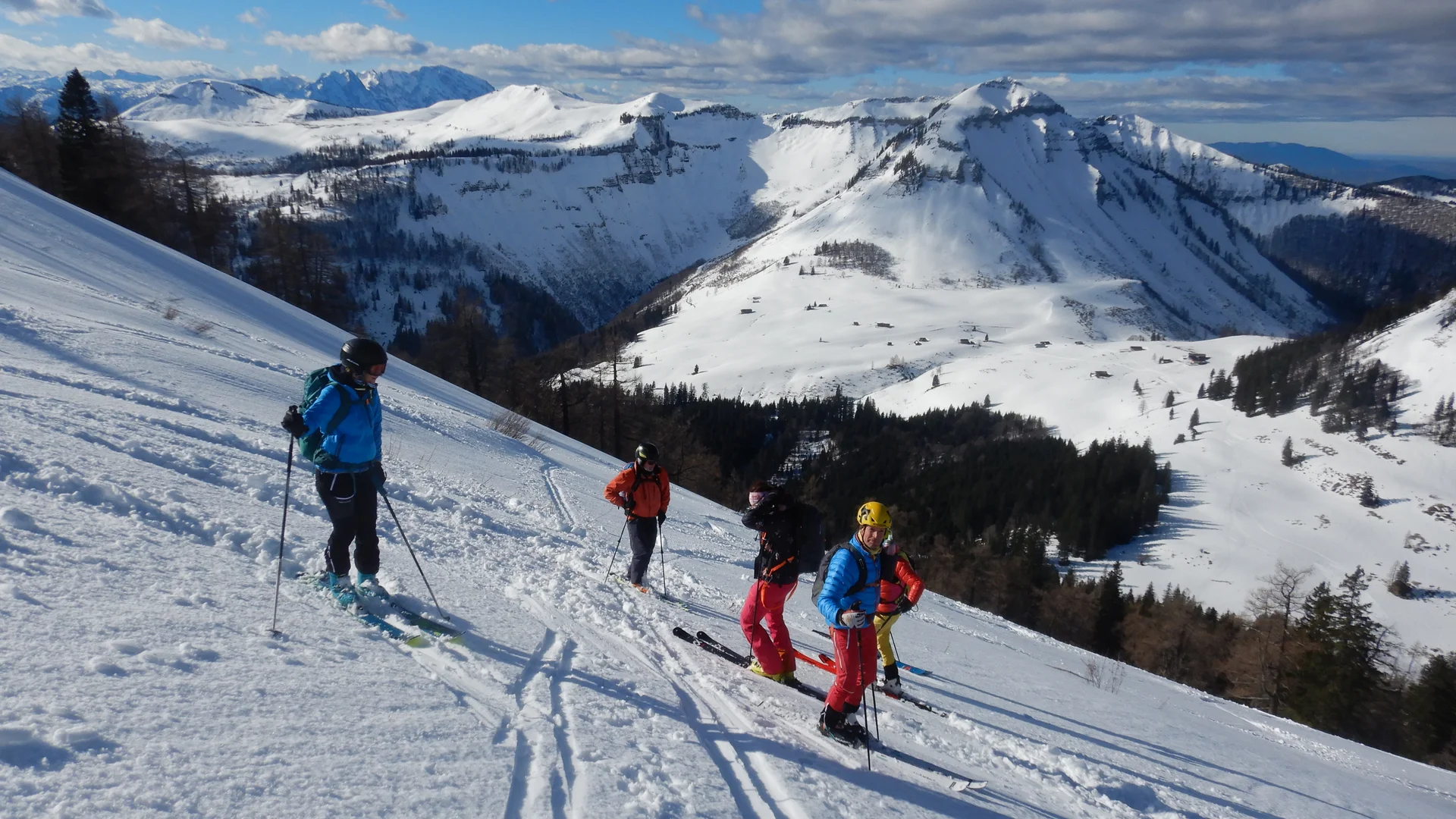 © Max Altmannshofer "im Hintergrund die Osterhorngruppe"