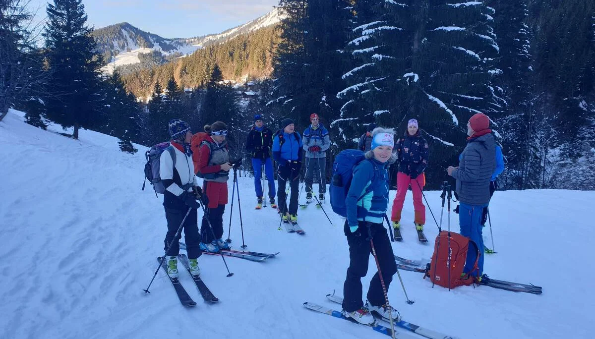 © (DAV Gangkofen) Aufstieg zum Peitingköpfl