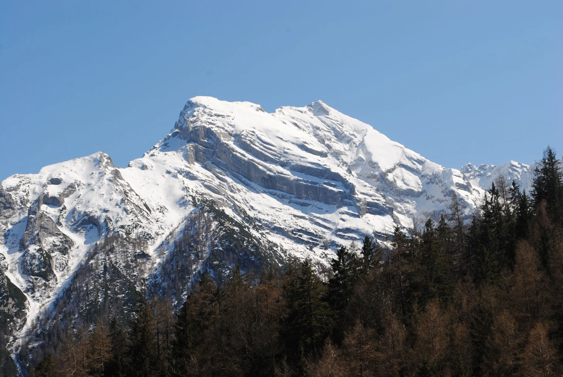 © (DAV Gangkofen) Blick hinüber zum Hochkalter