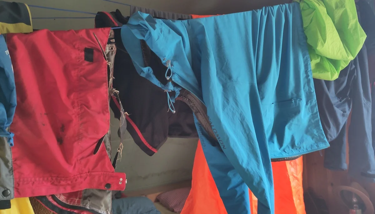 © (DAV-Gangkofen) - Tag 2.6-Impressionen aus dem Matratzenlager