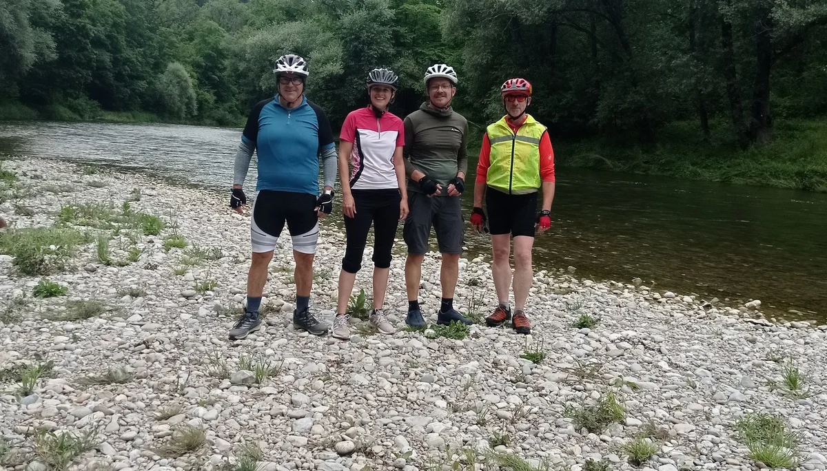 © DAV-Gangkofen - Mittagspause an der Alz (Foto von Christiane)