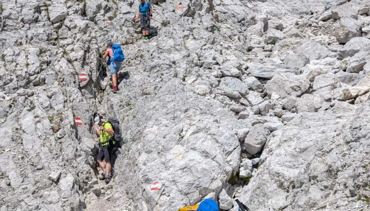 ©  „Durchqueren eines trockenen Wasserlaufs“ – Martin Schmidt