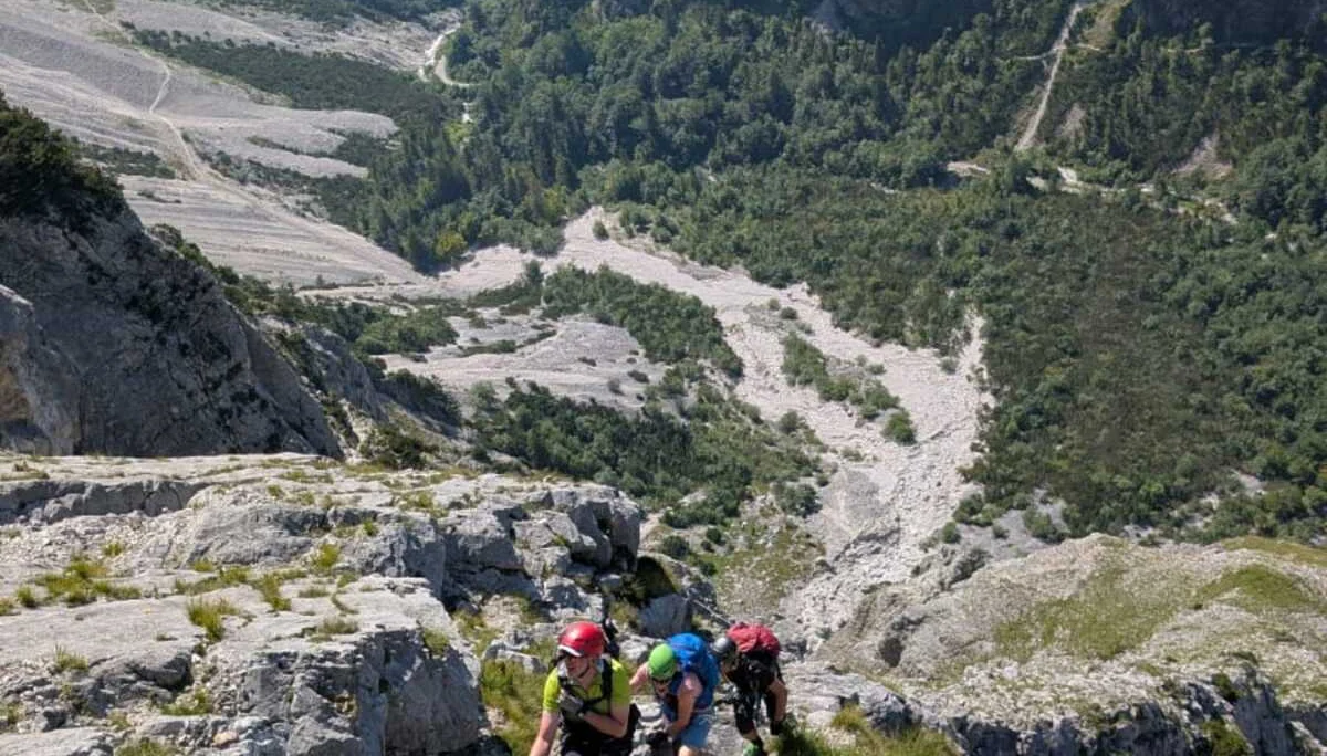 © „Im Steig mit Blick nach Hall in Tirol “ – Martin Götz
