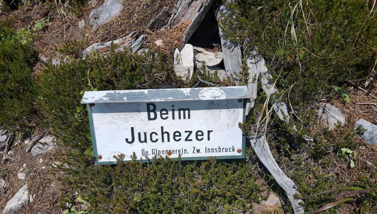 © „Am Juchezer – im Abstieg letzter Blick auf die Bettelwurfhütte“ – Martin Götz