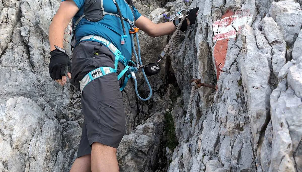 © „Erste Klettersteigstelle im Aufstieg zum Kleinen Bettelwurf“ – Martin Götz