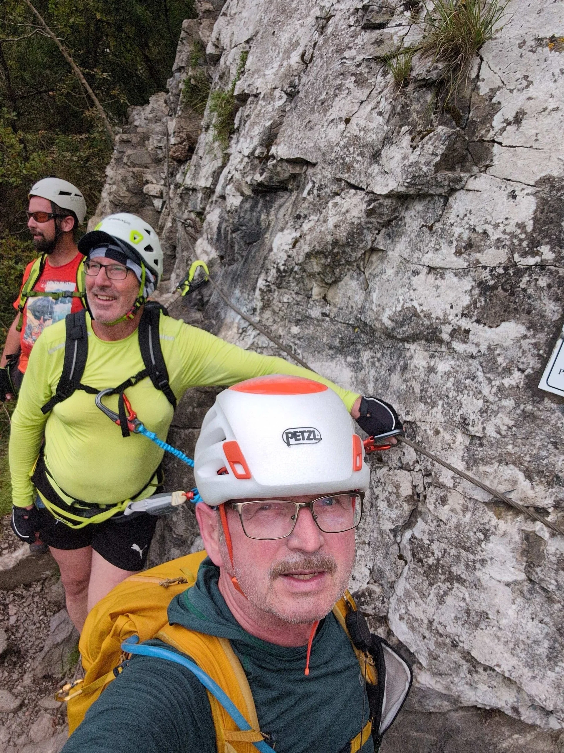 © „In einem der leichteren Abschnitte des Klettersteigs“ –Martin Götz