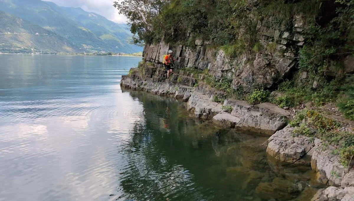 © „Fast auf Wasserhöhe im Klettersteig“ –Martin Götz