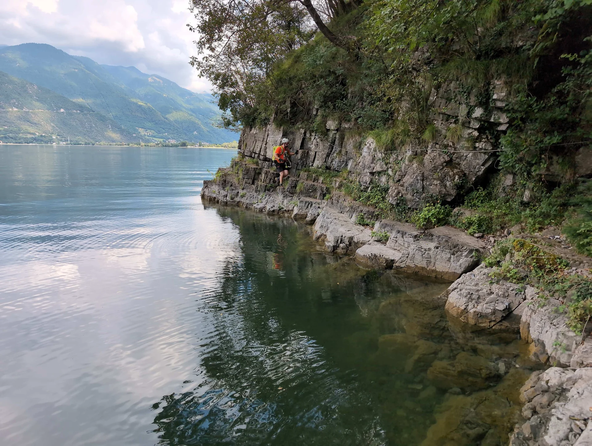 © „Fast auf Wasserhöhe im Klettersteig“ –Martin Götz