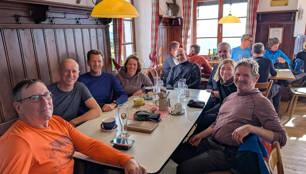 Klettersteig Berchtesgadener Hochthron | © DAV Gangkofen\Martin Götz - Rast im Stöhrhaus