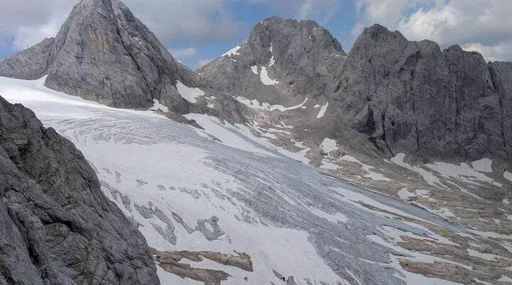 © „Blick auf den Gosaugletscher vom Amon-Klettersteig aus“ -Martin Götz