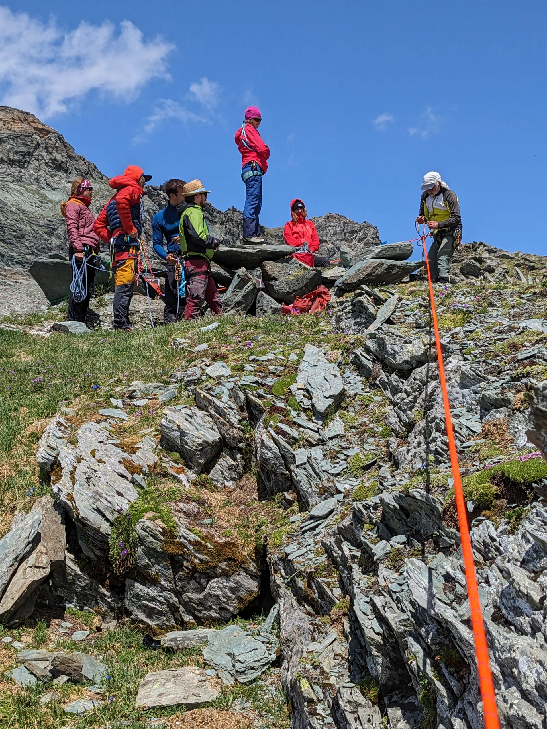 © (DAV-Gangkofen) - Max erklärt und alle passen auf