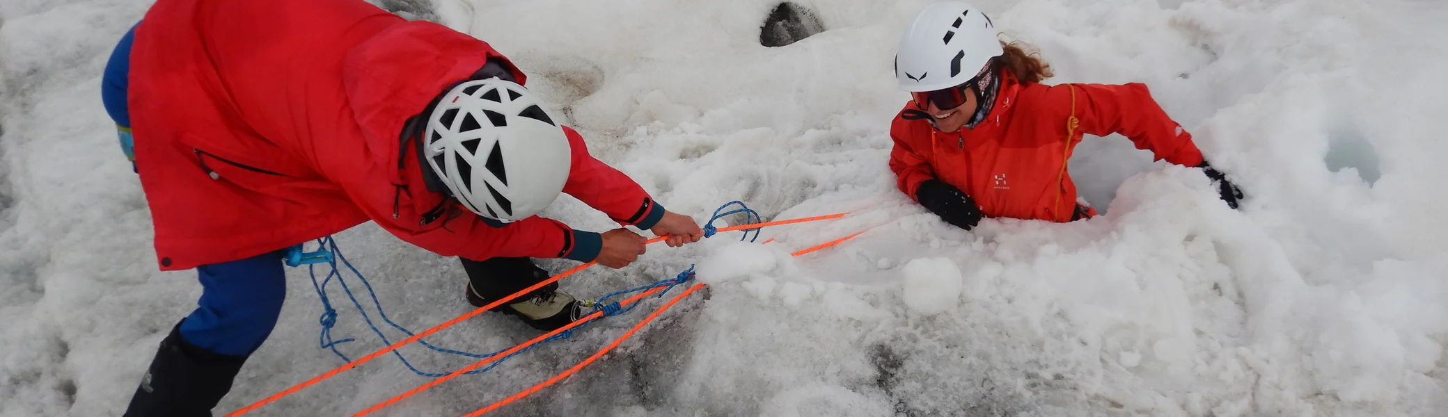© (DAV-Gangkofen) - raus aus dem Loch