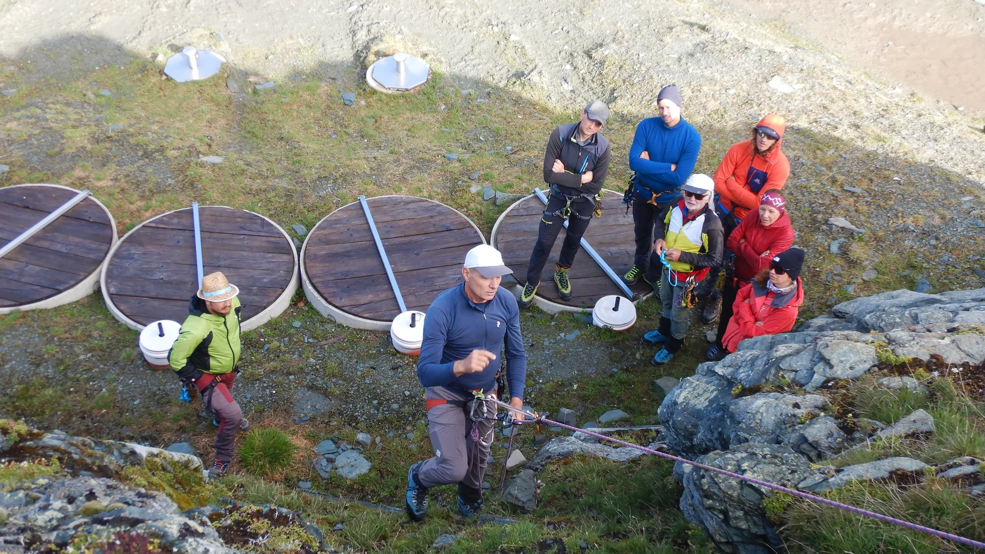 © (DAV-Gangkofen) - classische Selbsrettung mit 2 Prusikschlingen