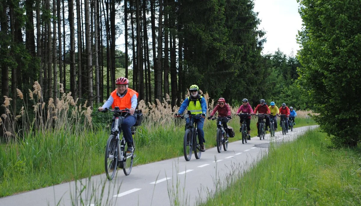© (DAV Gangkofen) Rückfahrt auf dem Vilstalradweg