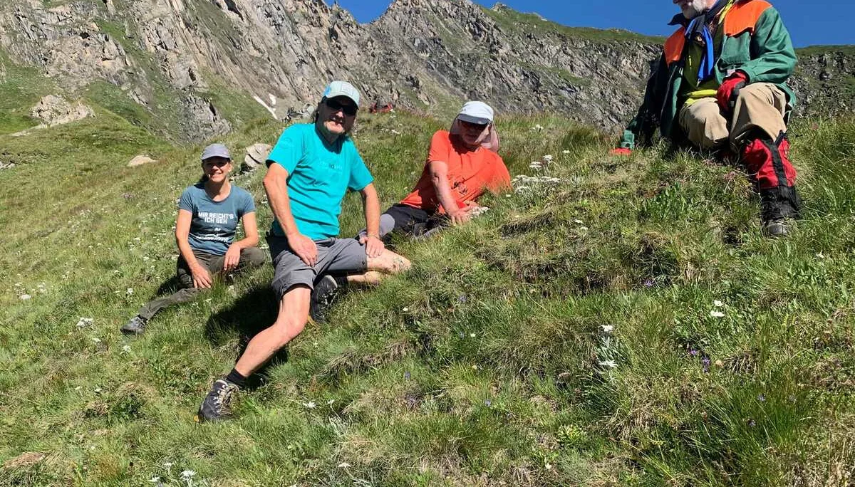 © (Klaus Mölzl) Wegmacher mit Edelweiß