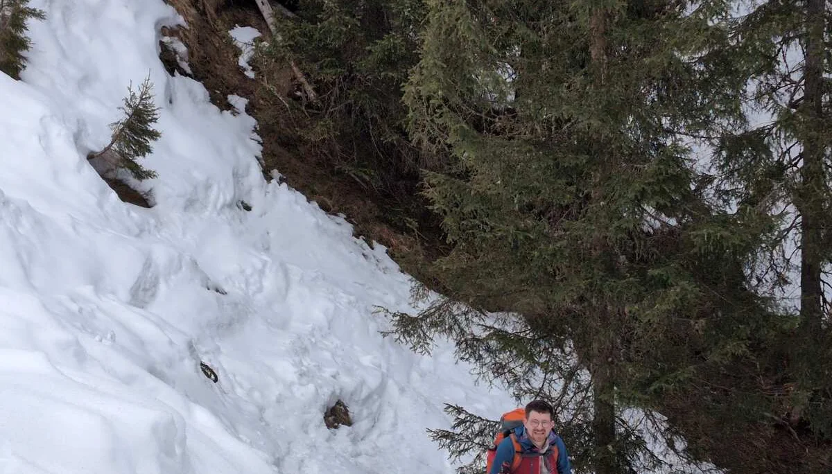 © (Martin Götz) Im bis zu 45° steilen Hang