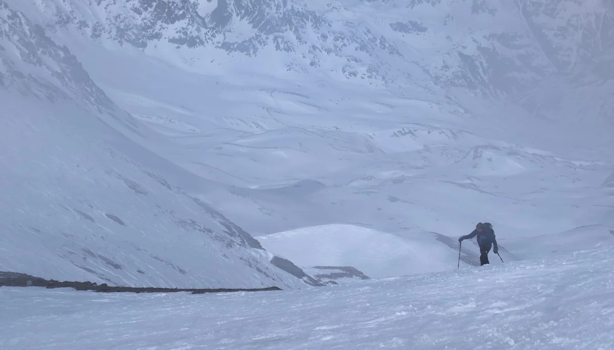 © (Martin Götz) Gipfelhang