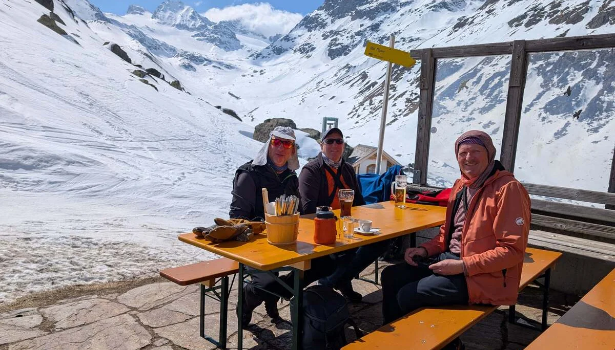 © (Martin Götz) Mittagspause auf der Jamtalhütte