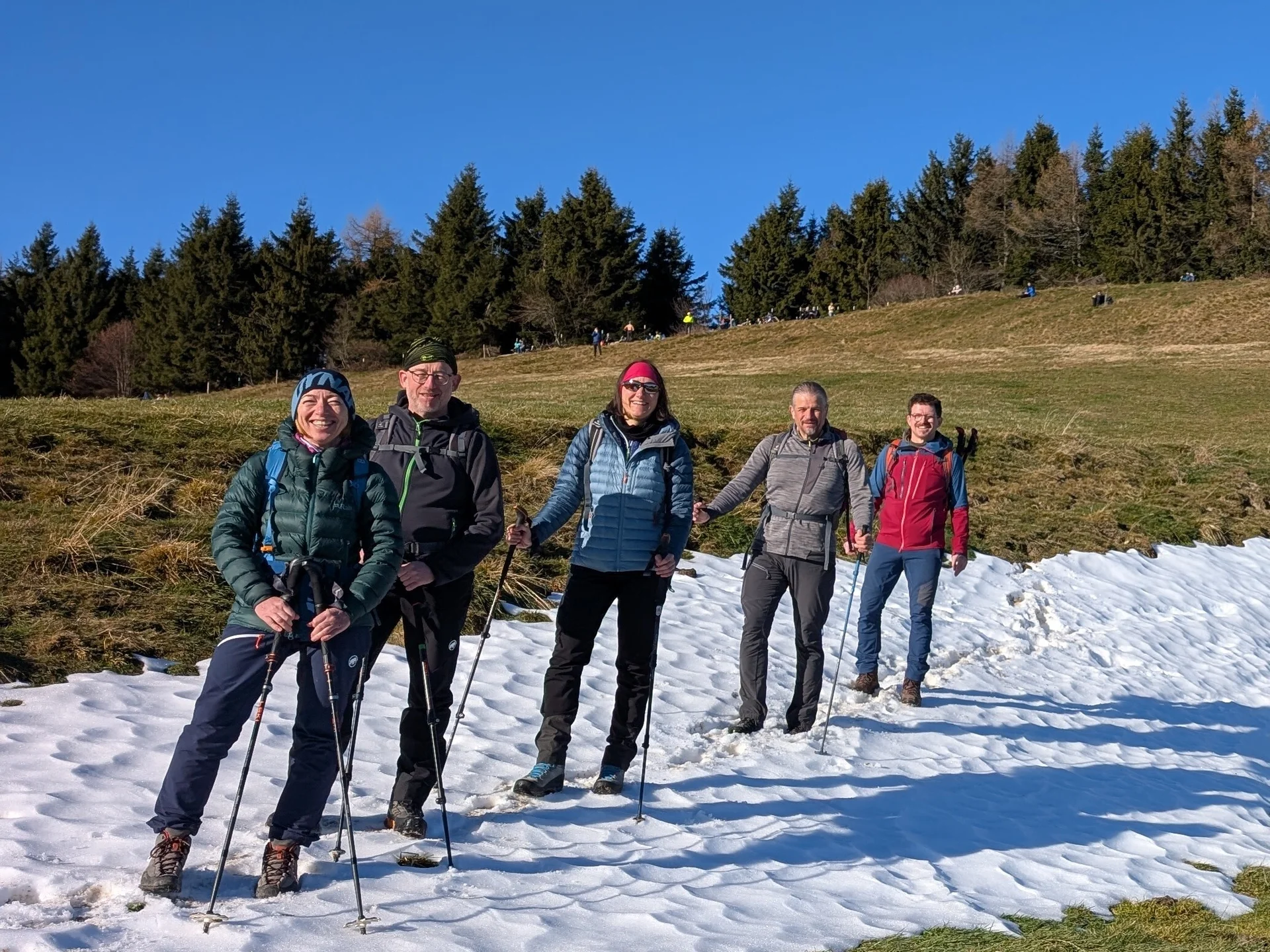 Bergwanderung Teisenberg | © DAV Gangkofen/Martin Götz - Der einzige Schneefleck im Abstieg vom Teisenberg