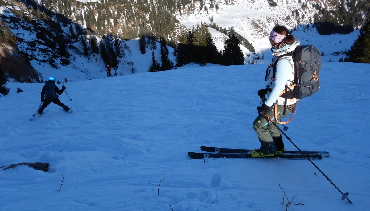 © (DAV-Gangkofen) Abfahrt Richtung Thoraualmen
