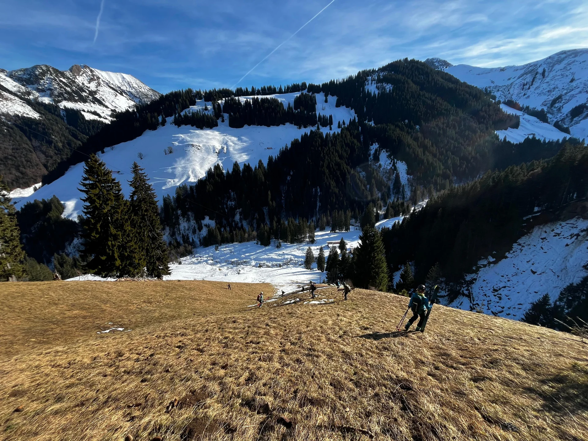 © (DAV-Gangkofen) Südseitig eher wenig Schnee ;-)