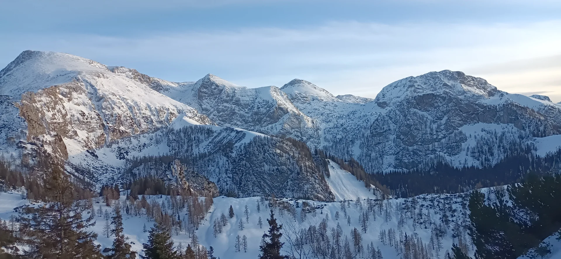 © (DAV-Gangkofen) Blick zum Schneibstein mit Ruck / Bockskehl und Reinersberg