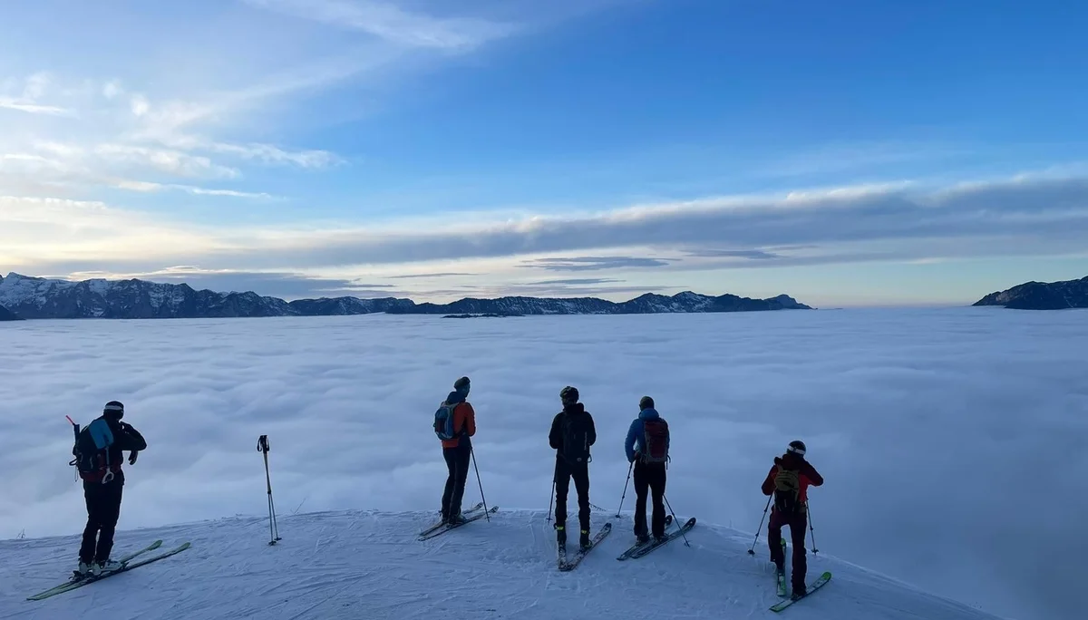 © (DAV-Gangkofen) Abendstimmung übern Wolkenmeer