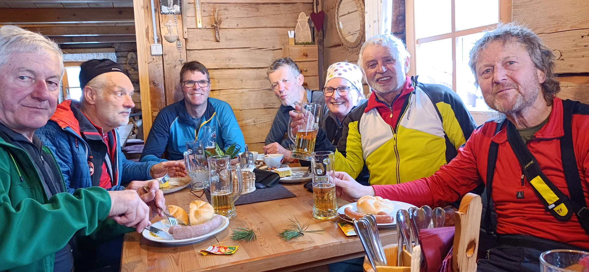 © DAV-Gangkofen / Einkehr in der Innerkofer-Alm