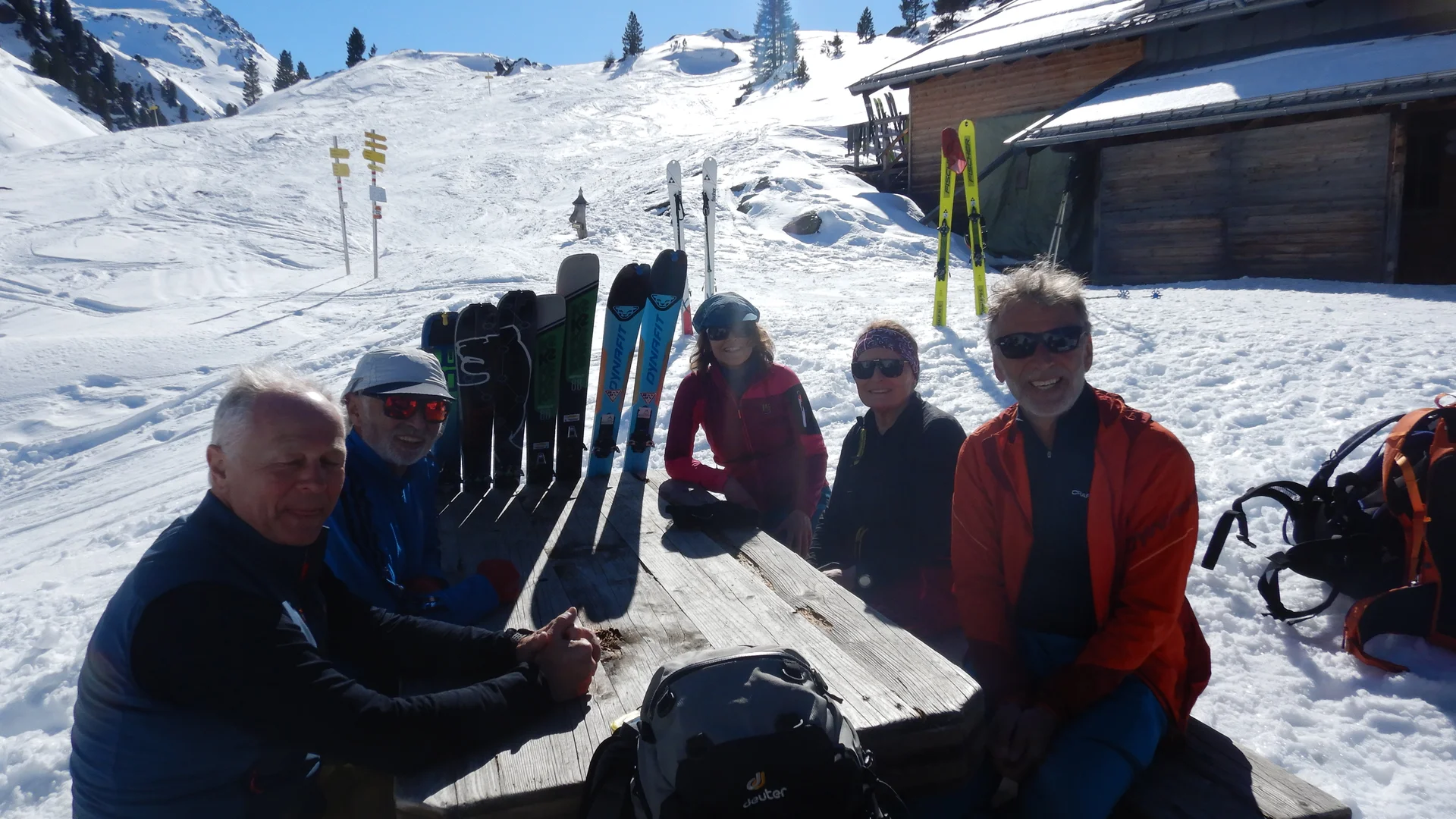 © DAV-Gangkofen (vor der Neuen Bamberger Hütte 1756m)