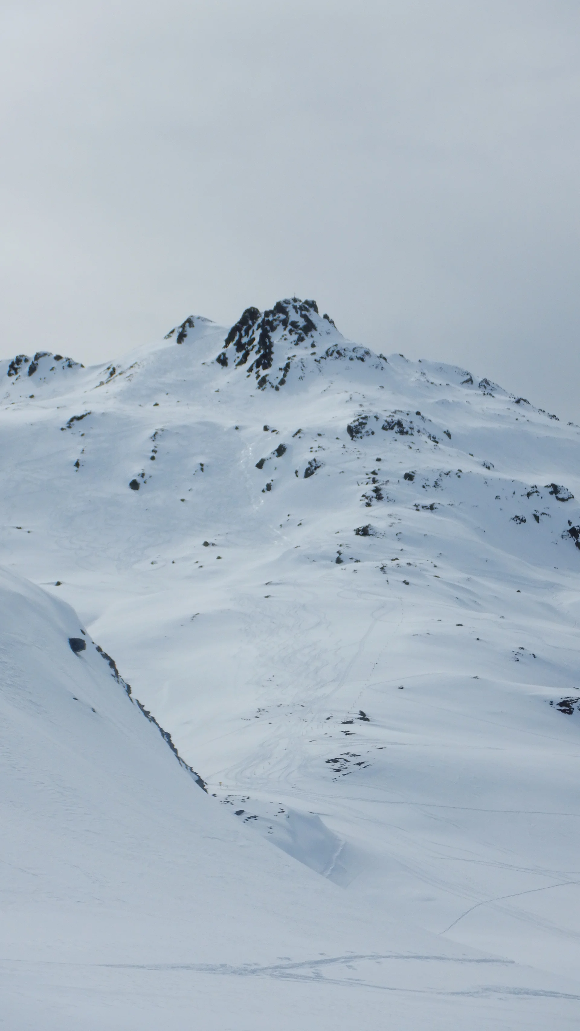 © DAV-Gangkofen ( Blick zum Tristkopf von oberhalb des Nadernachjochs aus)