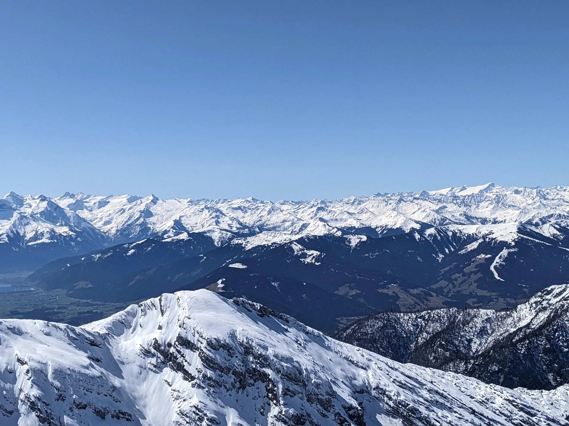 © (DAV Gangkofen) Blick zu den Hohen Tauern - Venediger