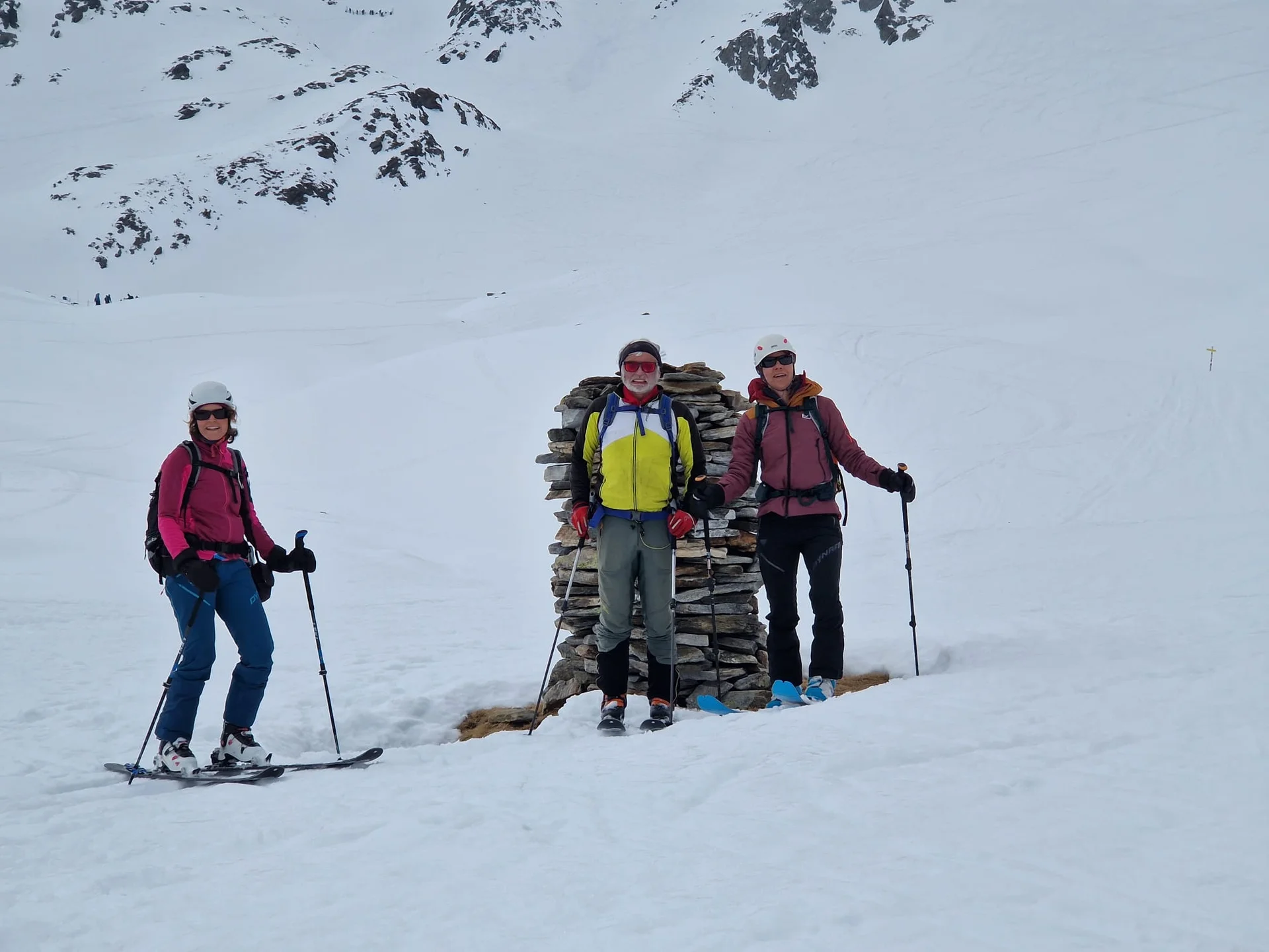 © DAV-Gangkofen - Pause an einem Steinmann