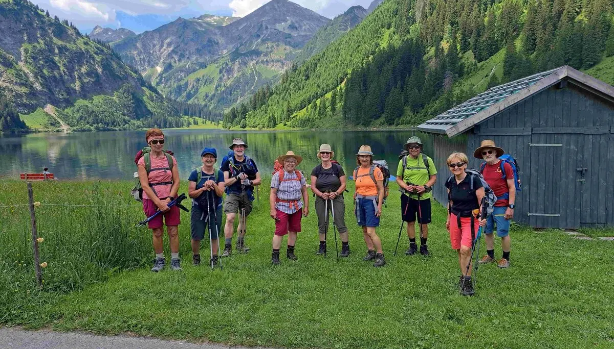 © (DAV Gangkofen) Blumenwanderung Tannheimer Tal