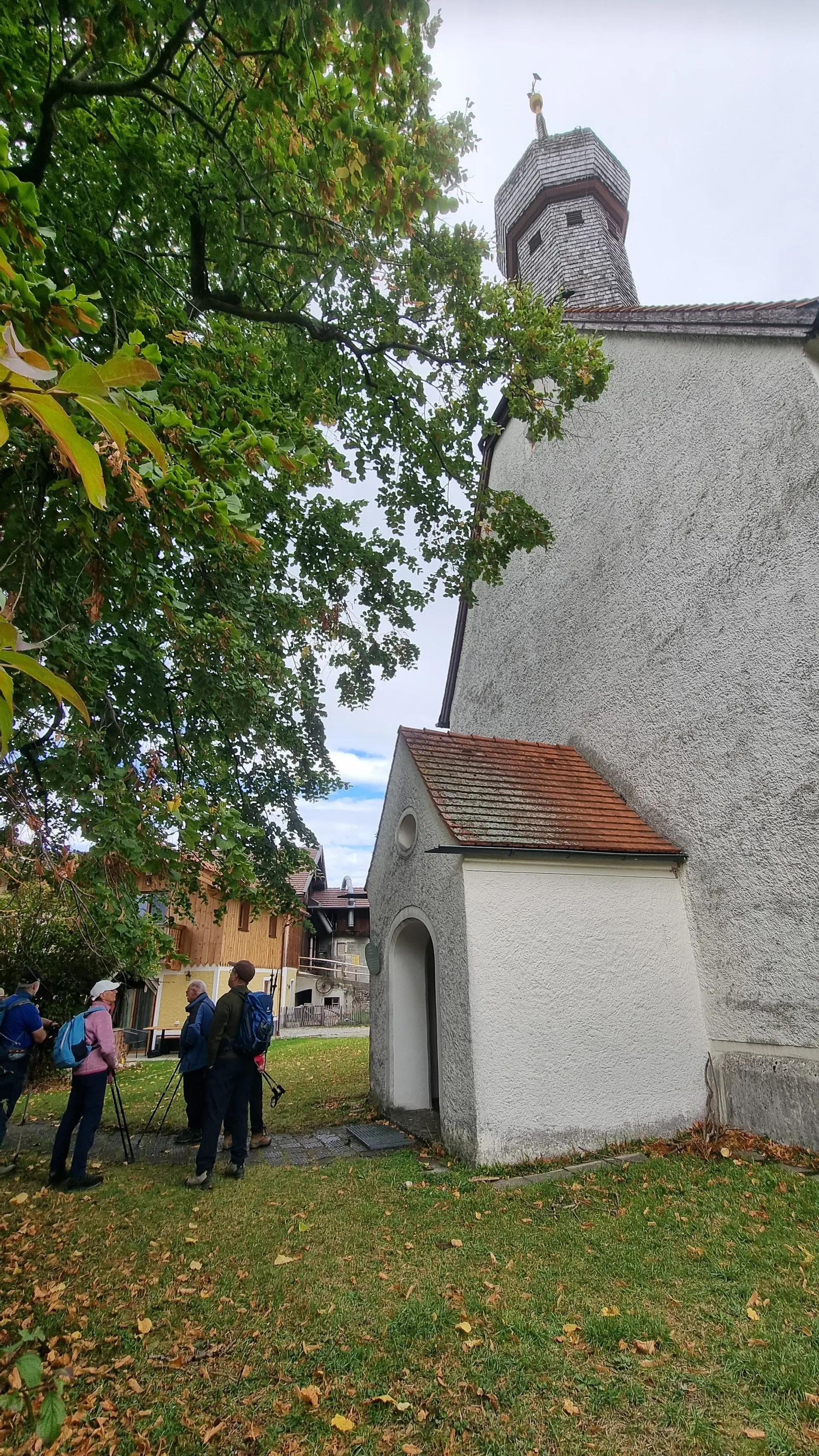 © (DAV Gangkofen) Seniorenwanderung Bärnsee