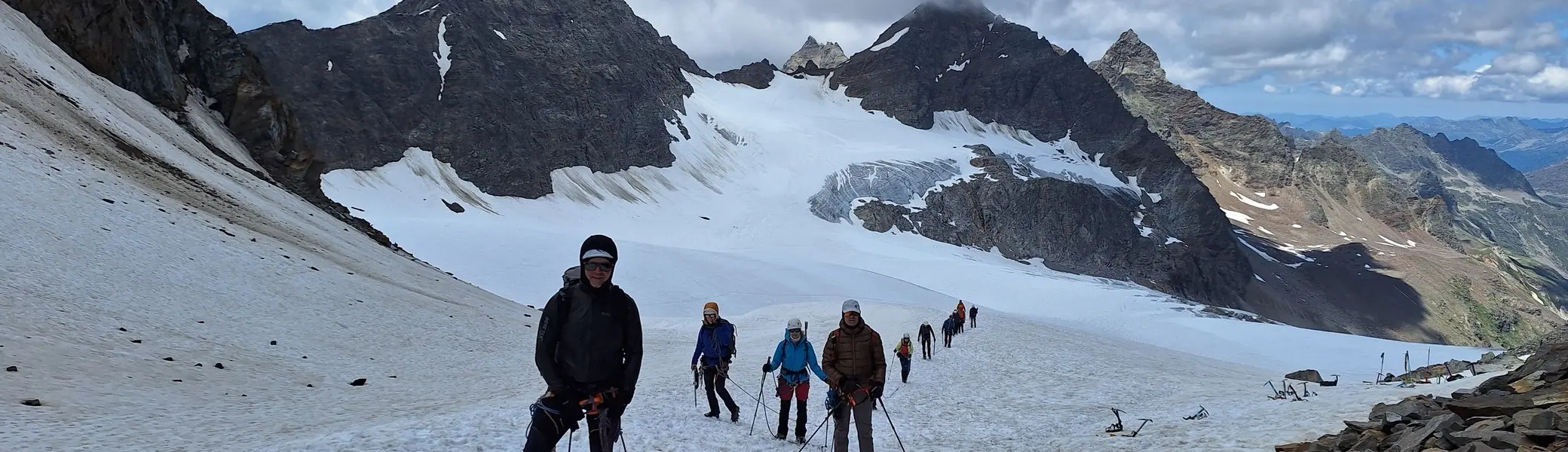 © (DAV-Gangkofen) Aufsteig zum Piz Buin +ber den Ochsentalgletscher