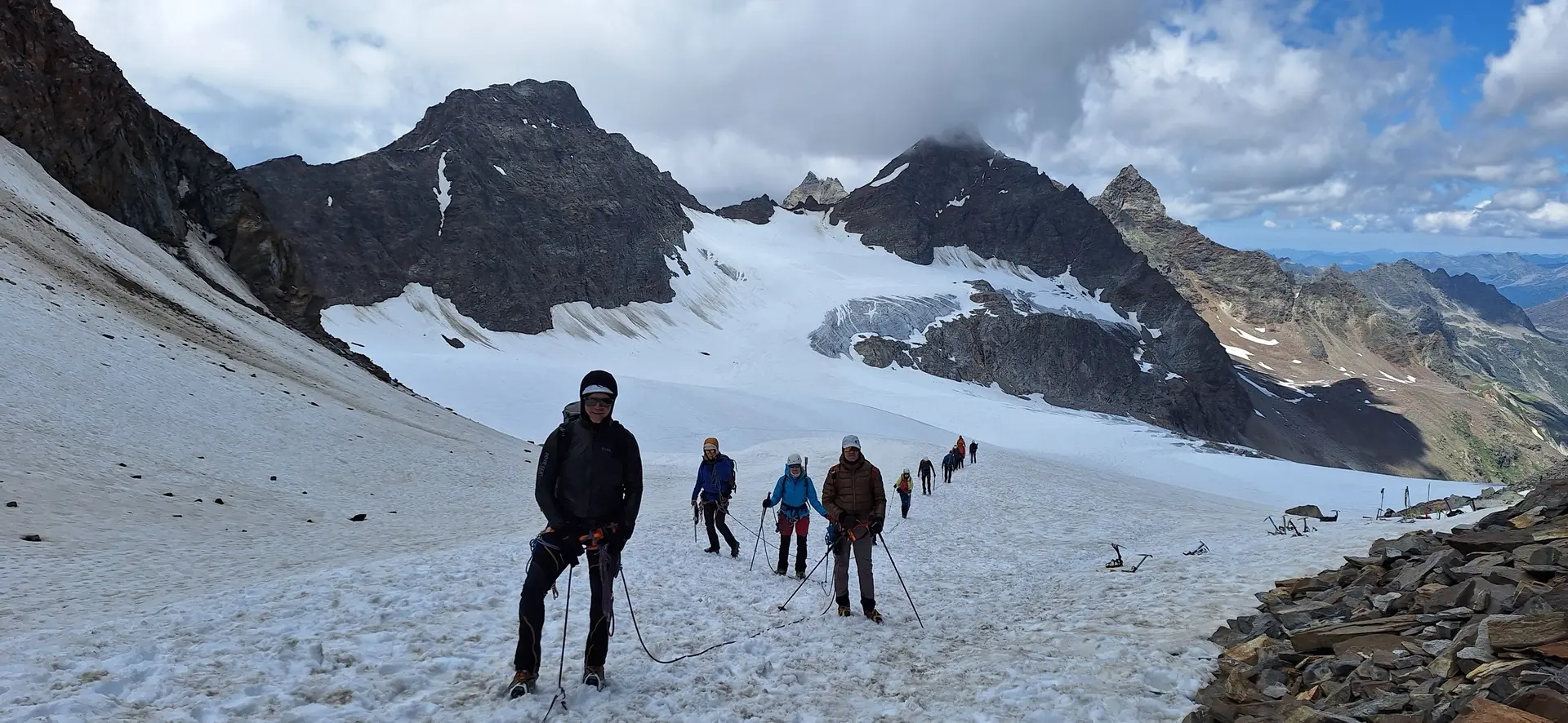 © (DAV-Gangkofen) Aufsteig zum Piz Buin +ber den Ochsentalgletscher