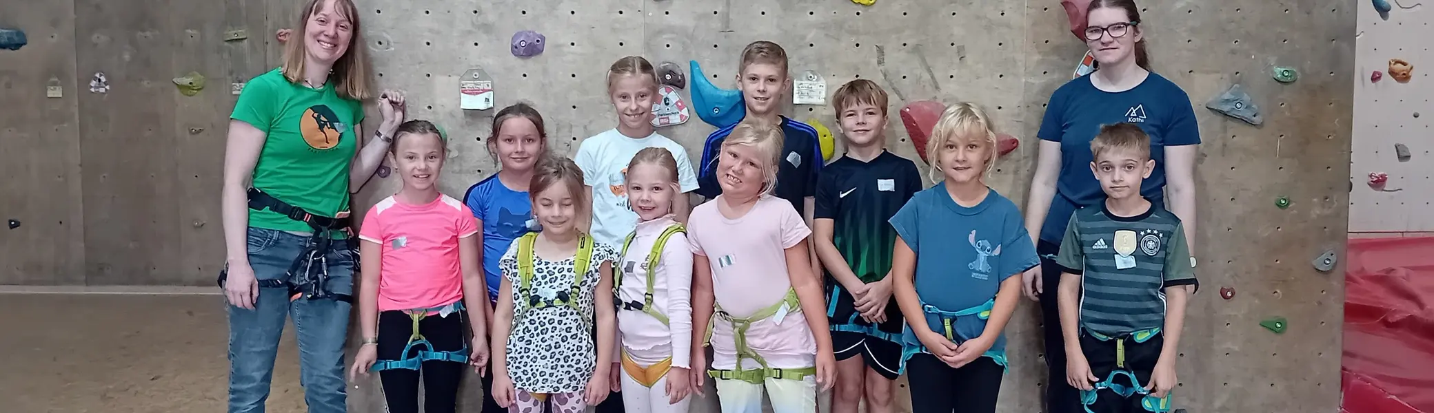 © (DAV Gangkofen) Ferienprogramm in der Kletterhalle
