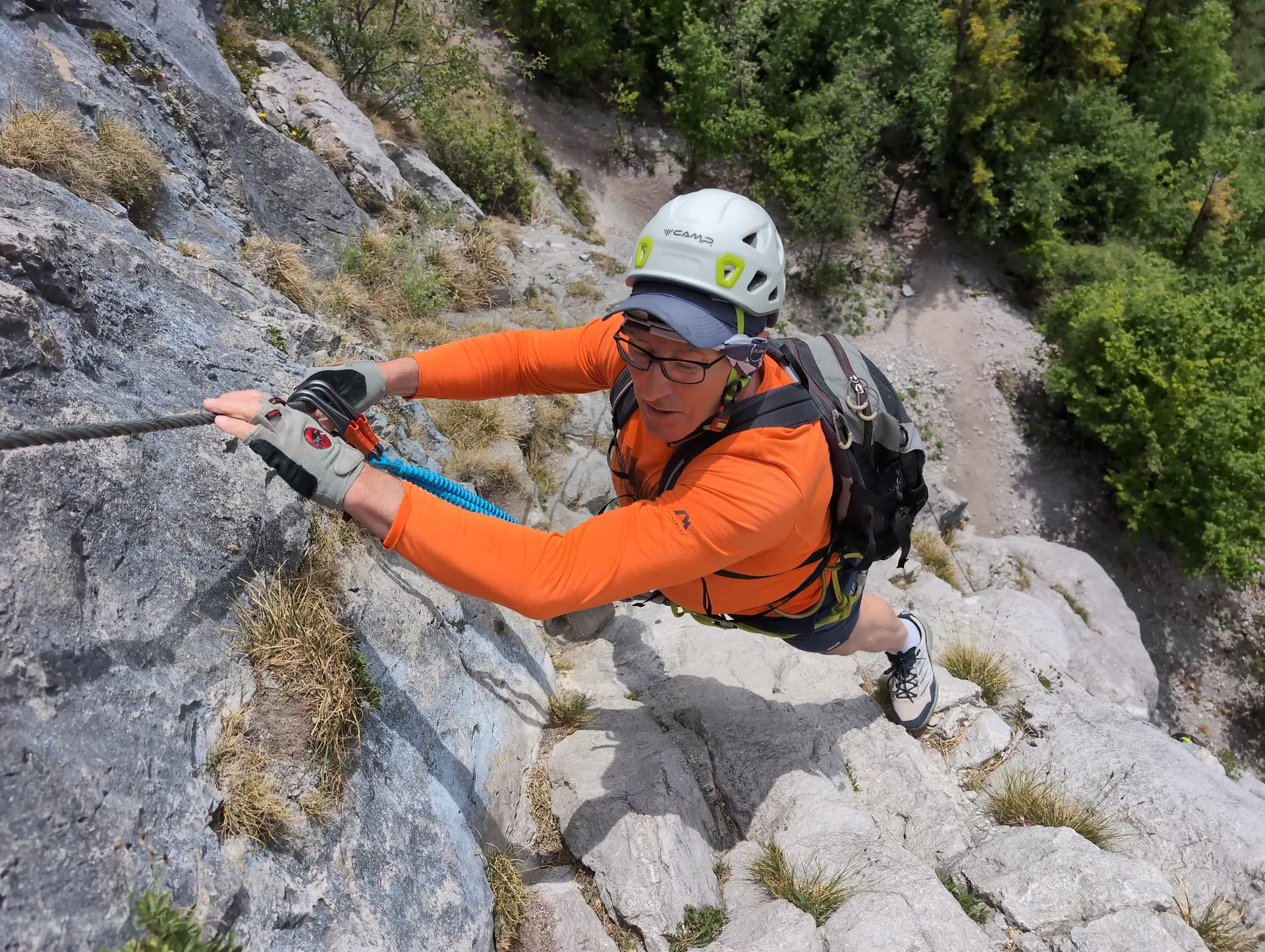 Klettersteige_4-Tage Gardase | © DAV Gangkofen/Martin Götz_Klettersteige_4-Tage Gardasee_KS Gardasee_4. Tag_KS Kaiser Max_Unterer Teil_In der Einstiegswand