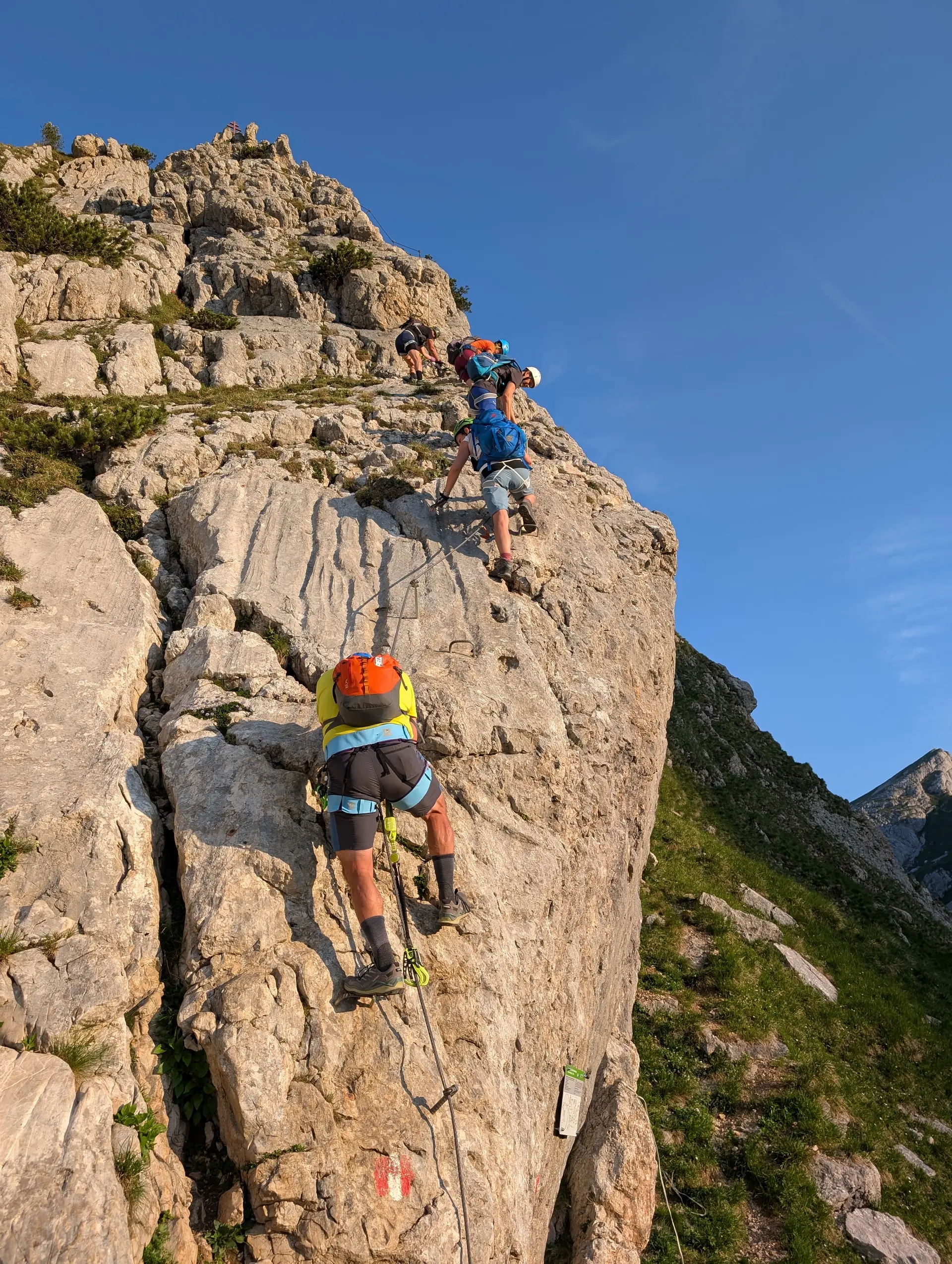 KS 5 Gipfel Rofan Achensee | © DAV Gangkofen/Martin Götz_KS 5 Gipfel_1_Haidachstellwand_Klettersteig im Abstieg