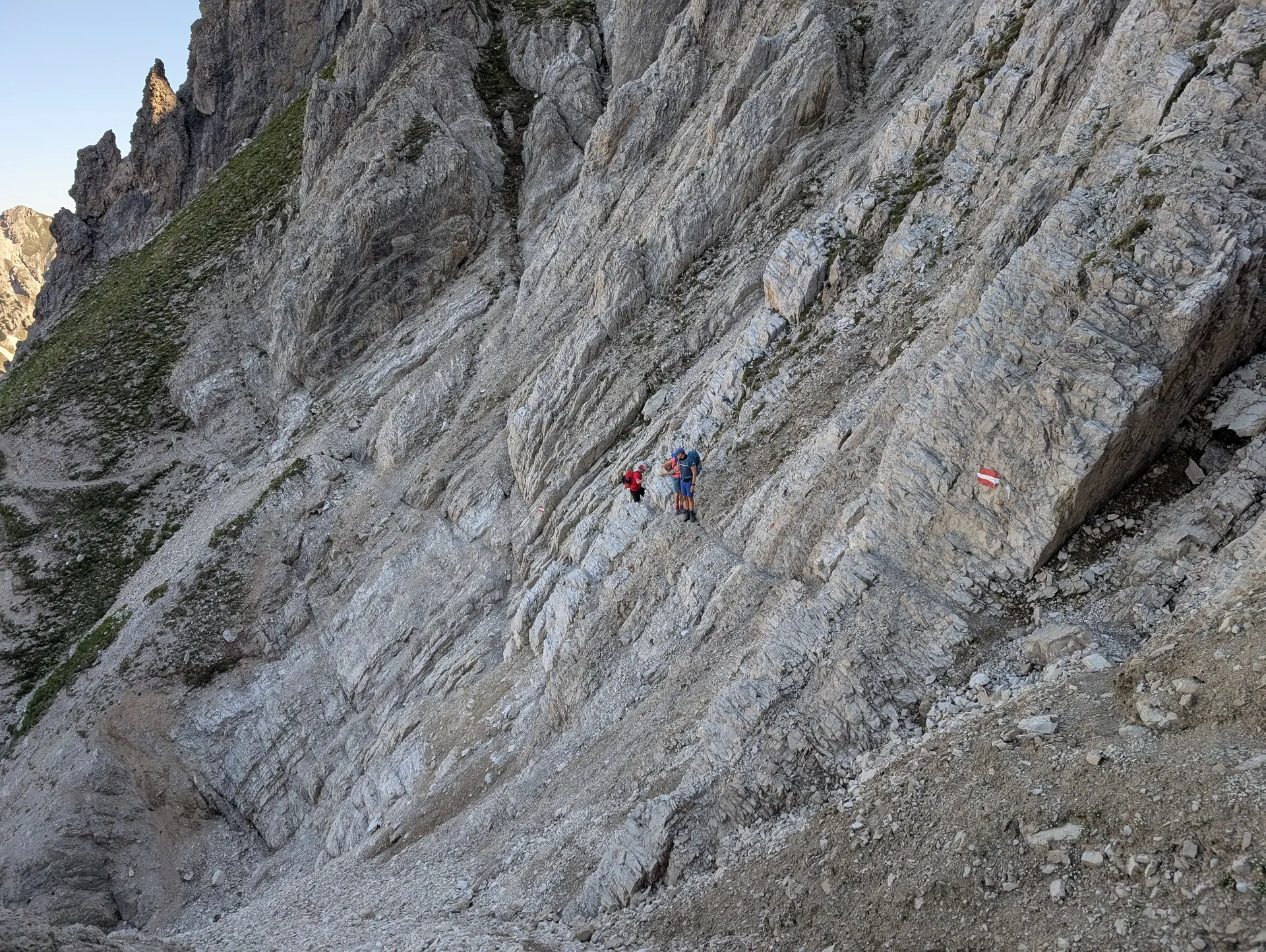 KS Karwendel | © DAV Gangkofen/Martin Götz_KS Karwendel_2.Tag_Freiung Höhenweg_Im Steig